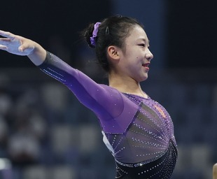 瑞士羽球超级300赛 ｜ 天仙混双16强出局 大马独剩阀敏杀进8强